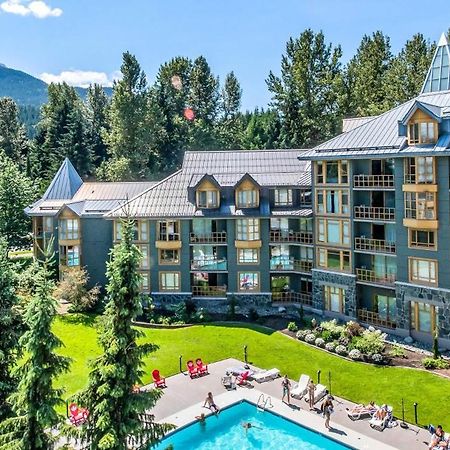 Cascade Lodge Whistler Exteriör bild