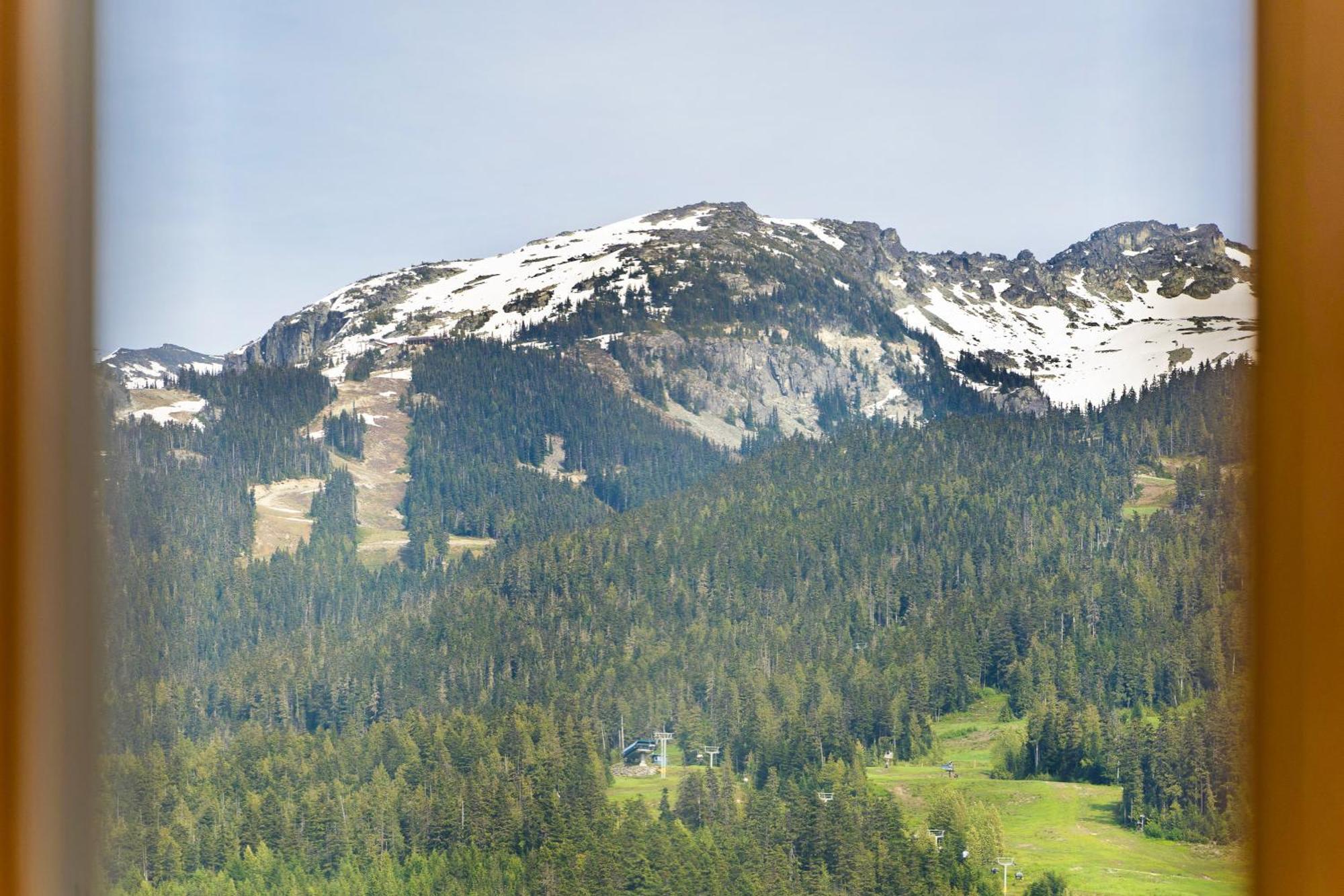 Cascade Lodge Whistler Exteriör bild