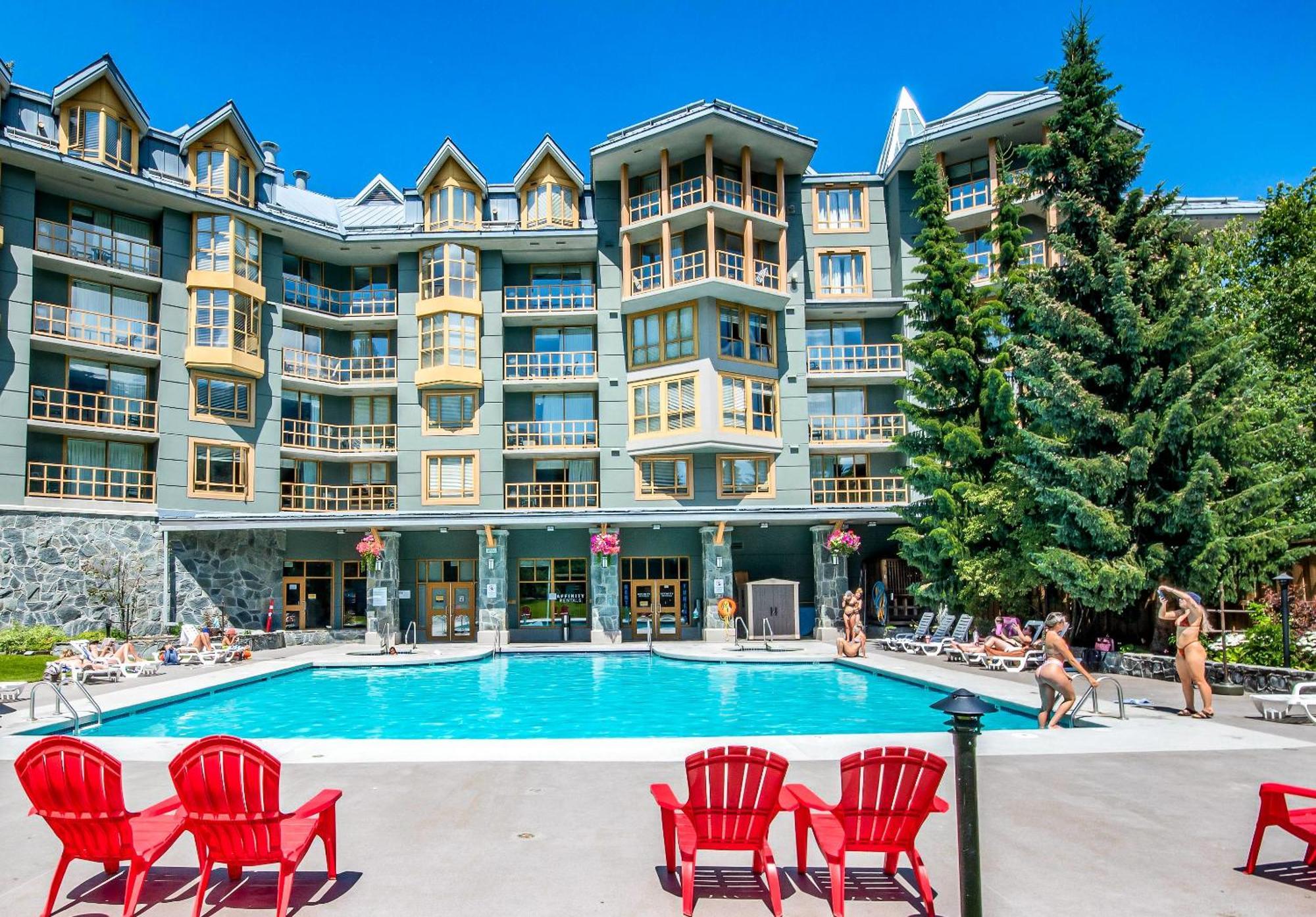 Cascade Lodge Whistler Exteriör bild