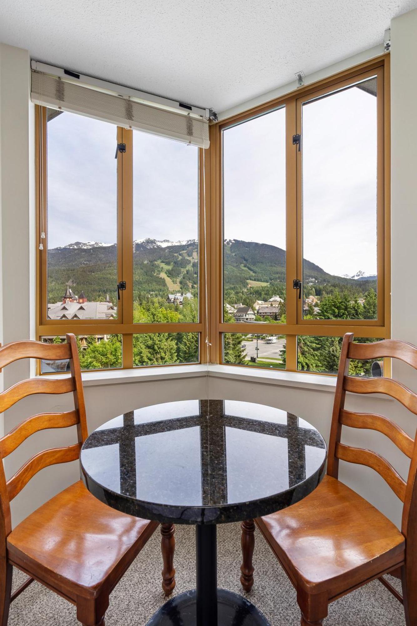 Cascade Lodge Whistler Exteriör bild